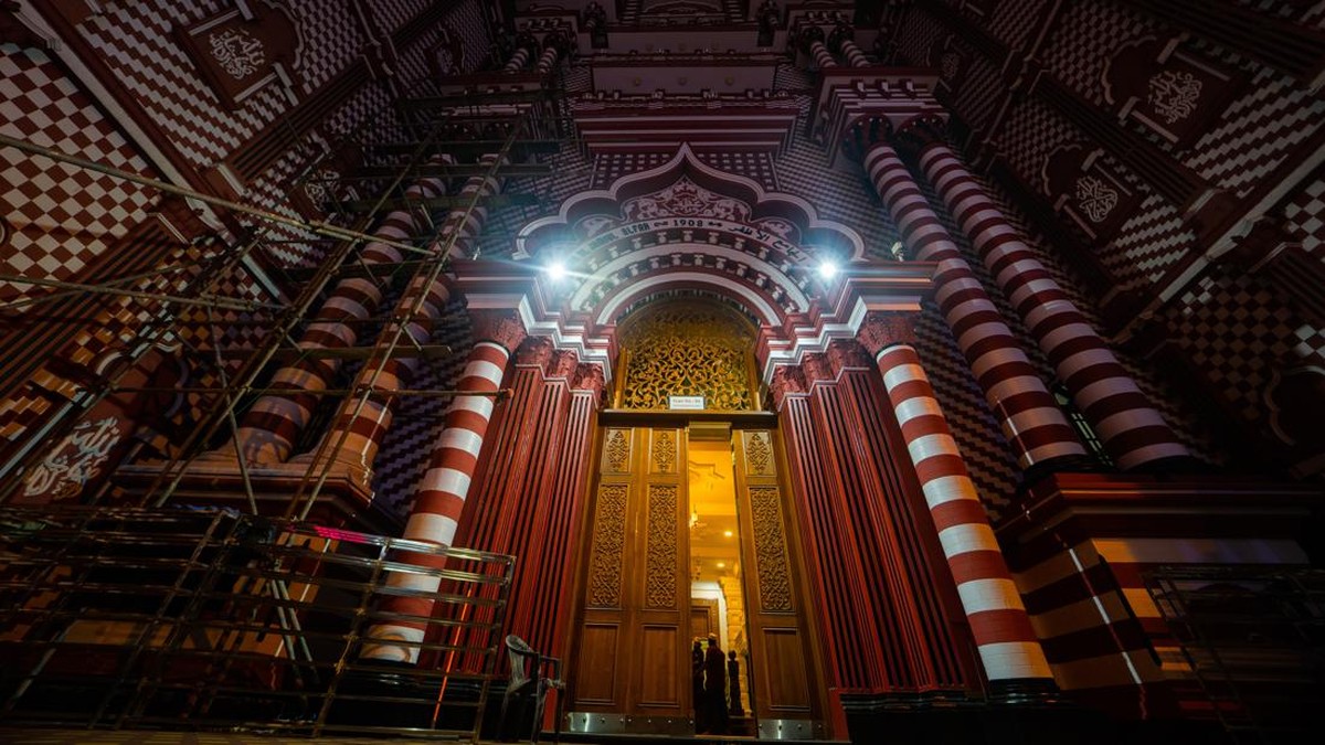 FOTO: Masjid Merah Menawan nan Bersejarah di Sri Lanka