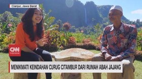 VIDEO: Menikmati Keindahan Curug Citambur dari Rumah Abah Jajang