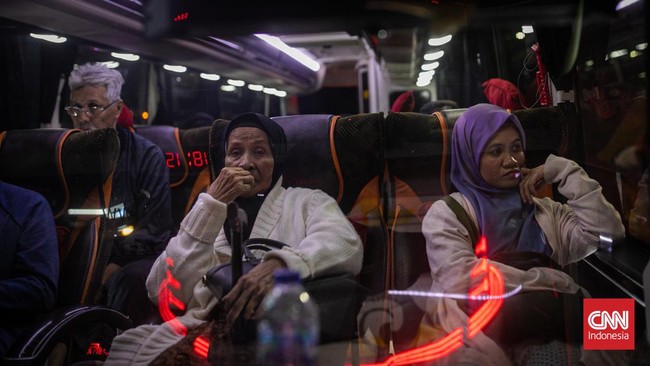 FOTO: Ram Check Jelang Arus Mudik di Terminal Kampung Rambutan