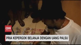 VIDEO: Pria Kepergok Belanja Dengan Uang Palsu