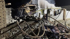 Rudal Rusia Hantam Rumah di Zaporizhzhia, Seorang Ayah dan Putri Tewas