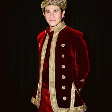 Ditanya Kemungkinan Minat Poligami, Ini Jawaban Vino G Bastian