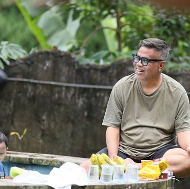 Nggak Marah, Abdel Achrian Beri Respons Begini Saat Baca Ucapan Duka dari Komeng