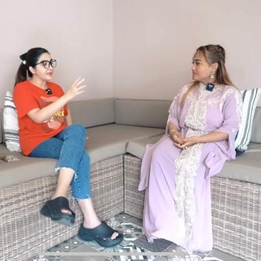 Bukan Garasi, Ini Lokasi Ashanty Ajak Lina Mukherjee Podcast