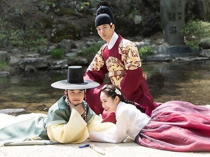 5 Drama Korea Romantis Berlatar Kerajaan Tentang Cinta Segitiga