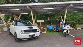 Spesifikasi Mobil Listrik Honda e di RI, Canggih Pakai Spion Kamera