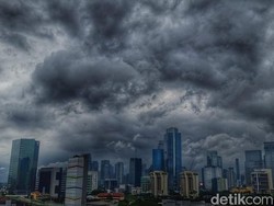 BMKG Ingatkan Potensi Cuaca Ekstrem di Riau, Ada Puting Beliung-Hujan Es