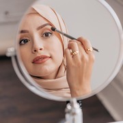 Jangan Lakukan 5 Kesalahan Makeup Ini di Hari Lebaran, Bisa Bikin Kamu Terlihat Lebih Tua!