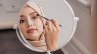 Jangan Lakukan 5 Kesalahan Makeup Ini Di Hari Lebaran, Bisa Bikin Kamu ...