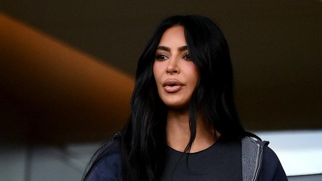 Kondisi Kulit Mirip Ayahnya, Putra Kim Kardashian Terdiagnosa Vitiligo