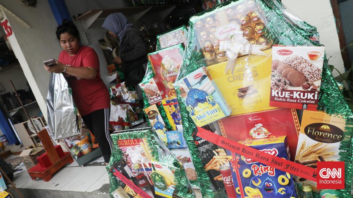 Menengguk Manisnya Cuan dari Keranjang Parsel Lebaran