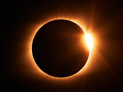 Jarang Terjadi Bun, Ada Gerhana Matahari Hibrida pada 20 April 2023