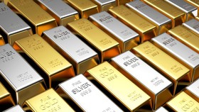 Perencana Keuangan Beber 3 Strategi Investasi Emas Buat Pemula