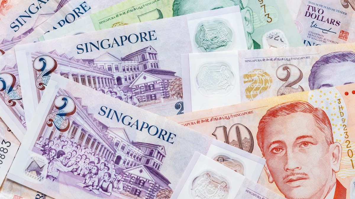 Desak Pengusutan Tuntas Peredaran Dolar Singapura Palsu