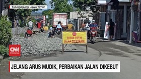 VIDEO: Jelang Arus Mudik, Perbaikan Jalan Dikebut