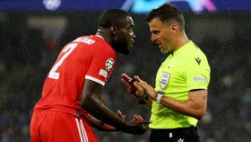 Blunder Dayot Upamecano, Awal Kehancuran Bayern Munchen