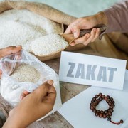 Orang yang Punya Utang Ternyata Termasuk Penerima Zakat Fitrah, Ini Kriterianya...