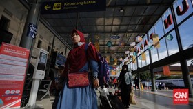 KAI Prediksi Perjalanan Kereta Lebaran Ini Tembus 69 KA per Hari