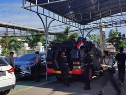 Polisi Bersenjata Lengkap Amankan Putusan Banding Ferdy Sambo dkk