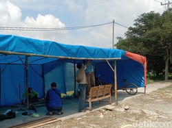 Warung Bambu dan Upaya Warga Indramayu Raup Cuan dari Pemudik