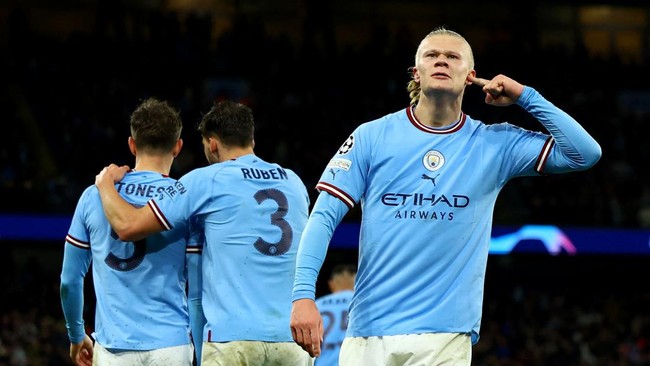 Erling Haaland menjauh dari kejaran rival-rivalnya dalam daftar top skor Liga Champions setelah menambah catatan gol pada leg pertama perempat final.