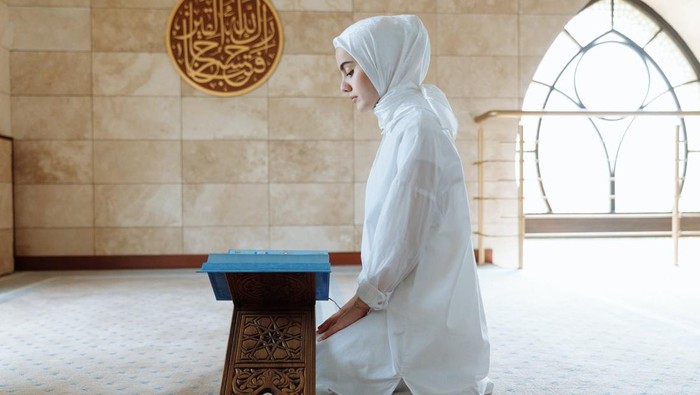 5 Amalan yang Bisa Dilakukan untuk Mendapat Keberkahan Malam Lailatul Qadar