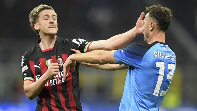 Pelatih AC Milan Stefano Pioli menegaskan bahwa timnya tidak akan main bertahan lawan Napoli pada leg kedua perempat final Liga Champions.