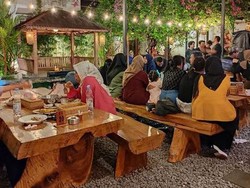 12 Rekomendasi Tempat Bukber di Makassar Lengkap dengan Alamatnya