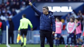 Dituduh Anti-Islam, Pelatih PSG Terancam 3 Tahun Penjara