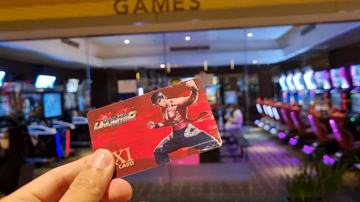 Kicauan Dennis Adhiswara soal tempat game Arcade XXI Pondok Indah Mall tutup. (Twitter @OmDennis)