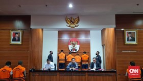 KPK: Nilai Suap Proyek Kereta Api Tembus Rp14,5 M, Ada untuk THR