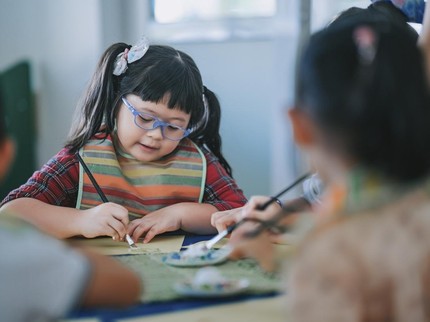 Mata Minus Tinggi Kedua Orang Tua Berpengaruh Buruk ke Anak, Benarkah?