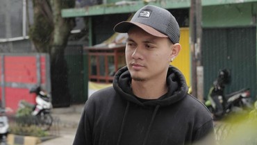 img-title Lirik Lagu Bernafaslah Sejenak - Nyoman Paul