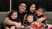 Vakum dari Dunia Keartisan, Intip 7 Potret Serunya Cynthia Ramlan Urus 3 Anak