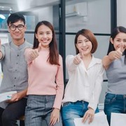 6 Kiat supaya Tetap Bahagia di Kantor Meski Nggak Cocok dengan Rekan Satu Tim