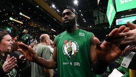 Ramadan Spesial bagi Jaylen Brown Usai Nyaris Pingsan Saat Puasa