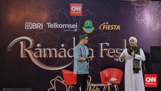 CNN Indonesia sengaja menghadirkan acara ini untuk mengisi waktu ngabuburit pengunjung dengan hal-hal yang bermanfaat.