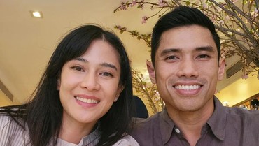 Cerita Dian Sastrowardoyo Sang Suami Ngambek karena Potong Rambut Pendek