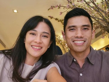 img-title Cerita Dian Sastrowardoyo Sang Suami Ngambek karena Potong Rambut Pendek