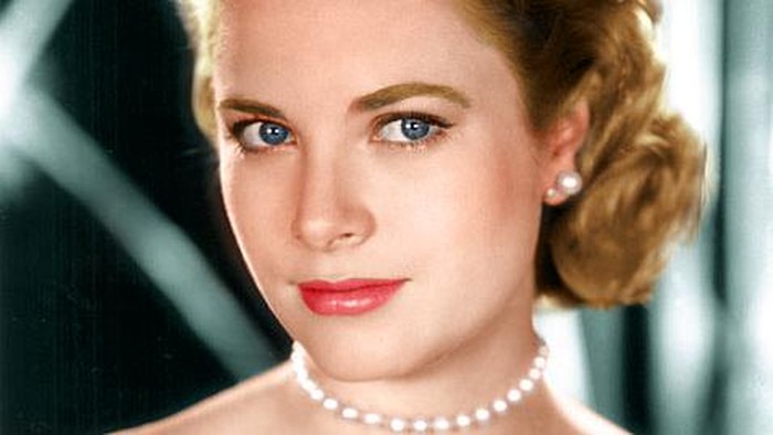 Intip Tren Bentuk dan Warna Bibir dari Masa ke Masa, Ada Era Madonna hingga Kylie Jenner!