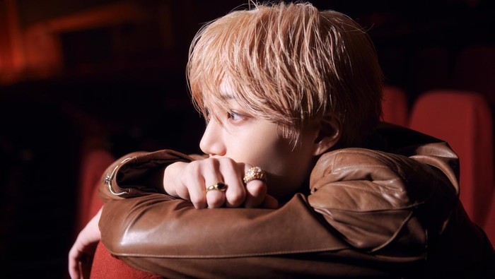 Resmi Comeback, Simak Prestasi Kai EXO Lewat 'Rover' yang Sukses Mencuri Perhatian!