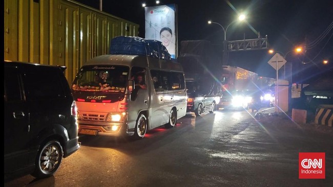 Pelabuhan Bakauheni, Lampung menambah dermaga eksekutif menghadapi lonjakan arus mudik dan balik pada libur lebaran 2023.