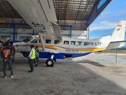 13 Hari Pascaserangan KKB, Pesawat Kargo Kembali Beroperasi di Bandara Beoga