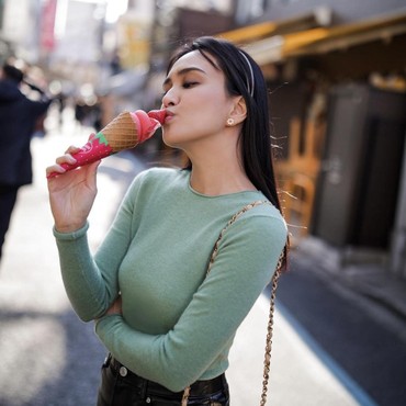 Gugat Cerai Suami, Isu Shandy Aulia Pindah Agama Diungkit Lagi