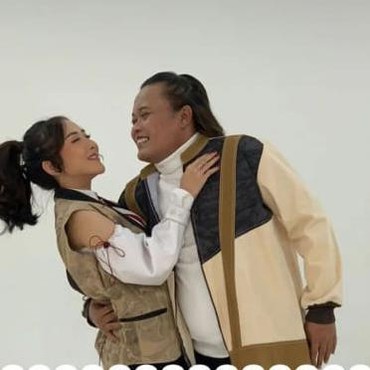 Recycle Lagu Anang, Ucie Sucita Galau karena Sule Lagi Kasmaran dengan Santyka?