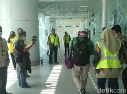 210 Jemaah Umrah Pemburu Lailatul Qadar Terbang dari Bandara Kertajati