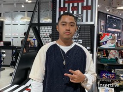 Suka Koleksi Sneakers, Ini Harga Sepatu Termahal Milik Laze