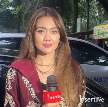 Nyekar ke Makam Julia Perez, Nia Anggia Ungkap Kenangan Manis Saat Bulan Ramadan
