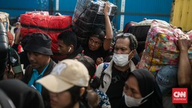 Mudik Lebih Awal, Ribuan Pemudik Tiba di Pelabuhan Parepare