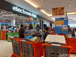 Transmart Full Day Sale: TV 60 Inch Didiskon Nyaris Rp 2 Juta!
